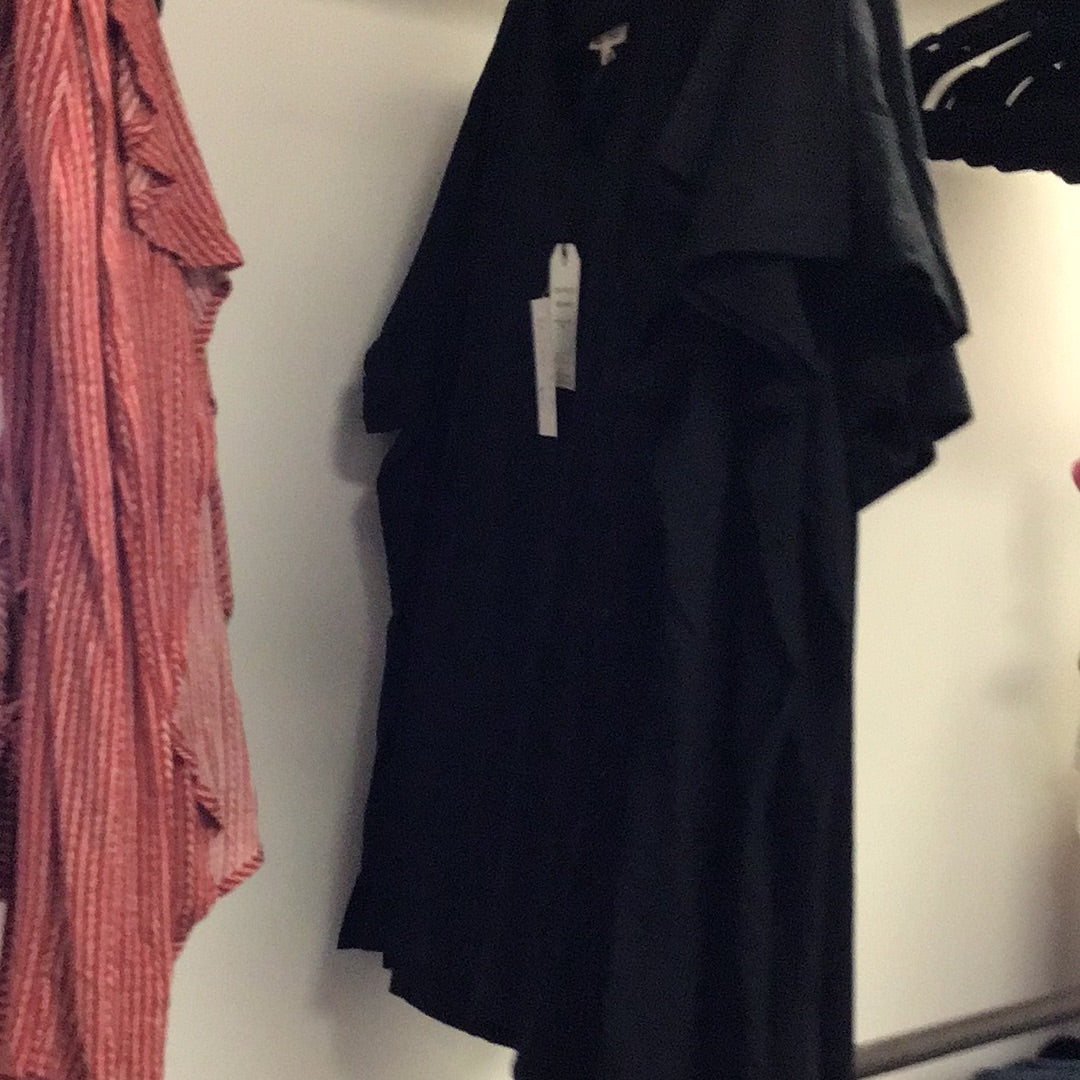 2385 Black Pocket Tee