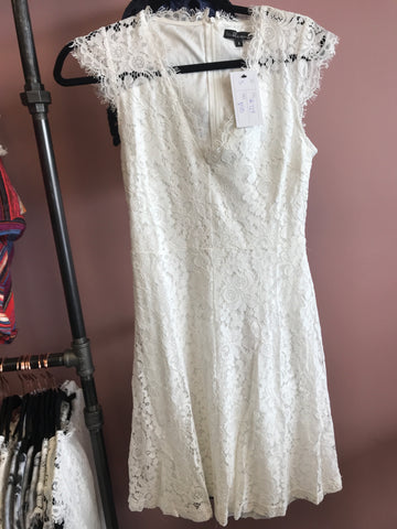 724 White Lace Dress