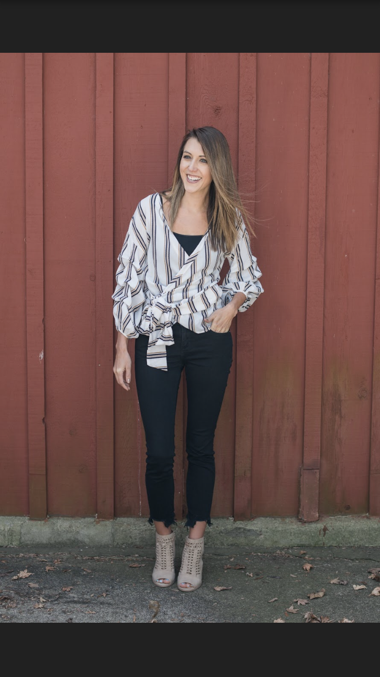 Bubble Sleeve Wrap Tie Top