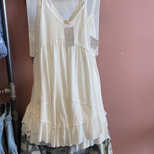 1627 White Babydoll Top