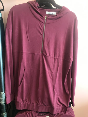 830 Burgundy 1/4 Zip