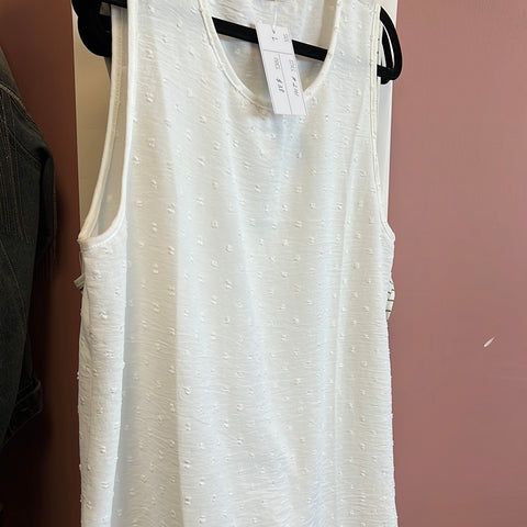 2101 Cream Dot Sleeveless