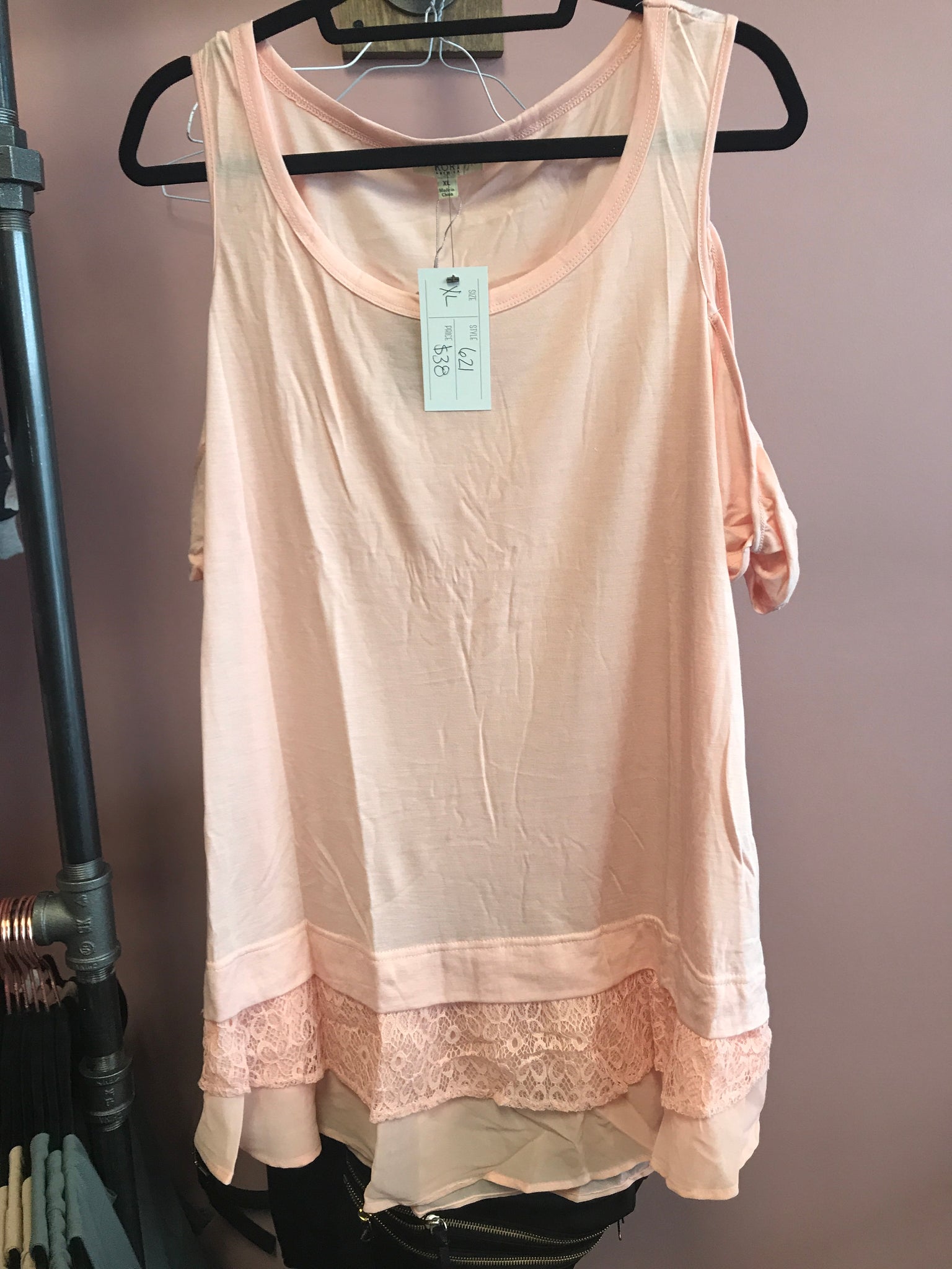621 Pink Cold Shoulder W/Lace