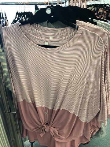 79 Mauve Button & Tie Bottom Top