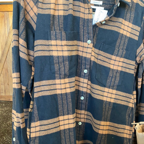 1781 Carmel and Black Flannel