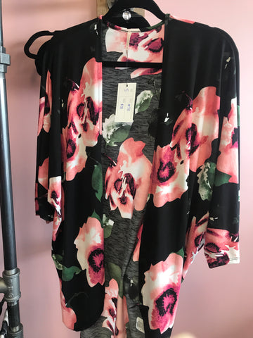 710 Black Floral Kimono