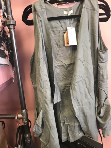 618 Olive Vest Curvy