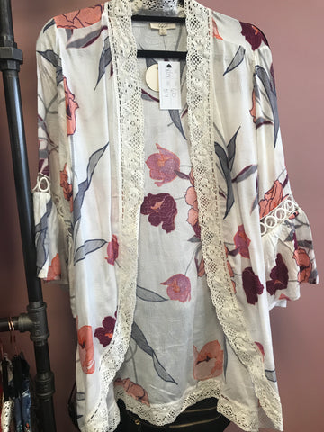 610 Floral Kimono