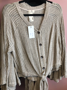 746 Taupe Tie Bottom