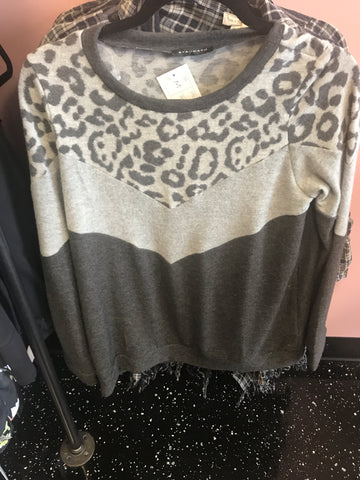 895 Gray Charcoal Cheetah Sweater