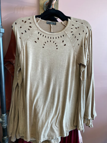 1016 Taupe Laser Cut Bell Sleeve