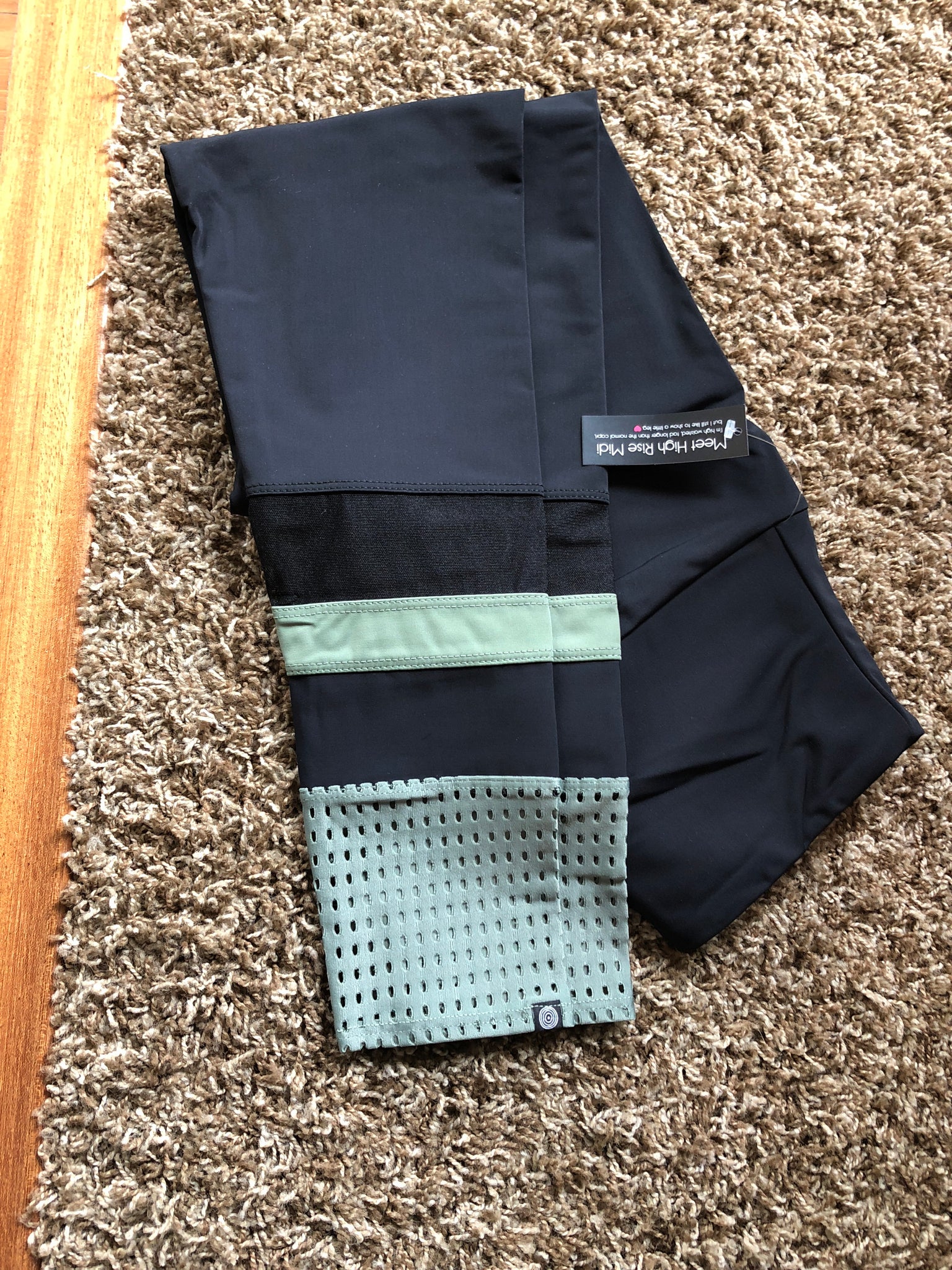 11 Black & Sage Midi Bottoms