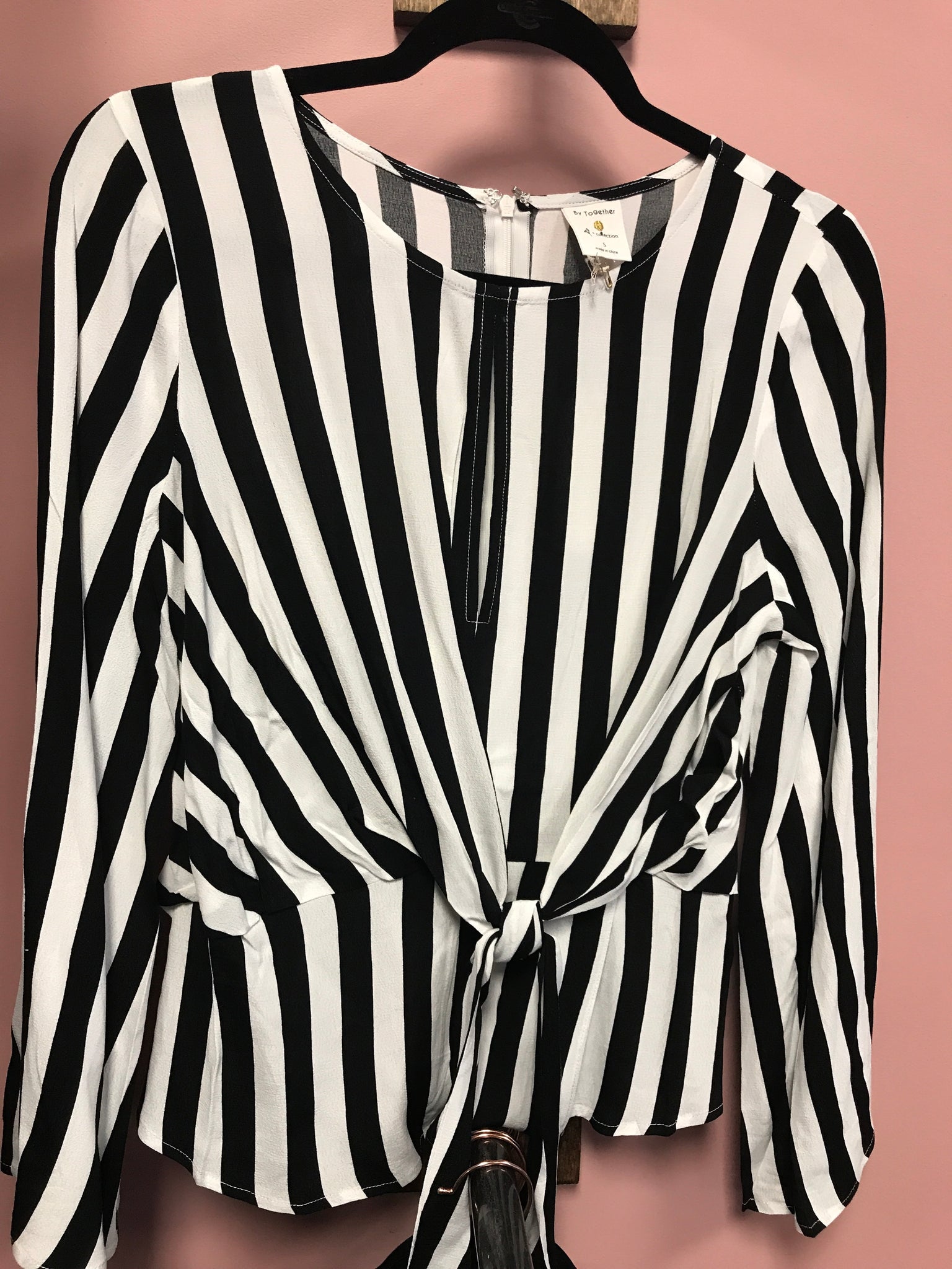 460 Black/Ivory Stripe