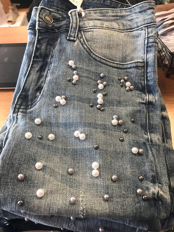 705 KanCan Pearl Jeans