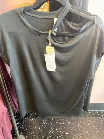 1195 Black Off The Shoulder Tee