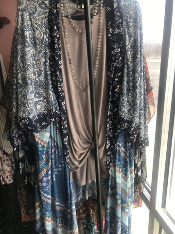 613 blue kimono