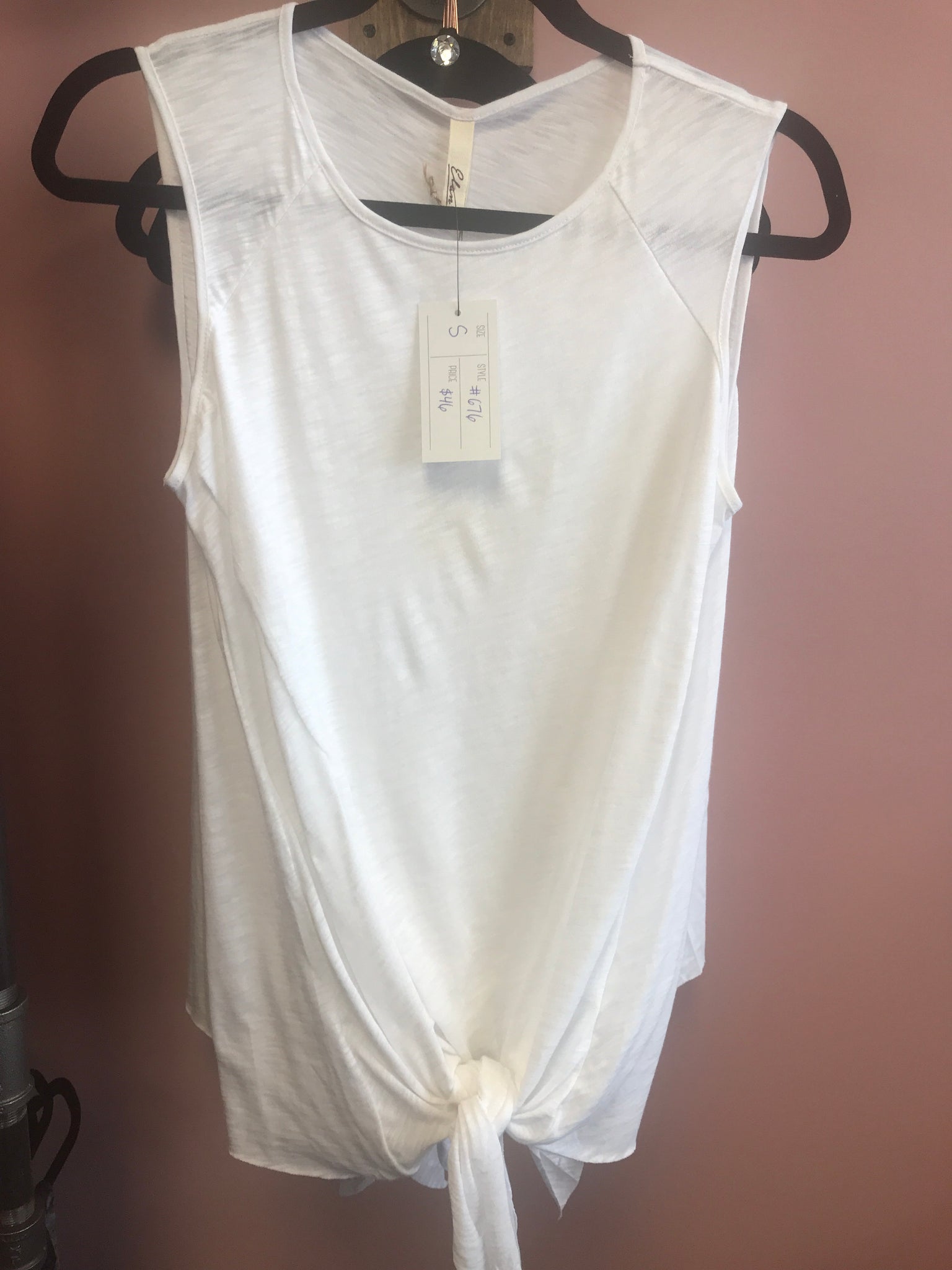 676 White tie bottom sleeveless