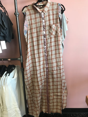 672 Plaid Maxi Dress Curvy